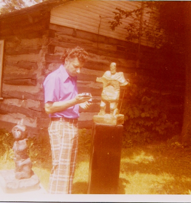 ernest-singer-photographer-of-theres-a-legend-in-my-spine